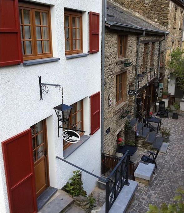 La Legende - Gite Dans Un Quartier Pittoresque Bouillon Extérieur photo